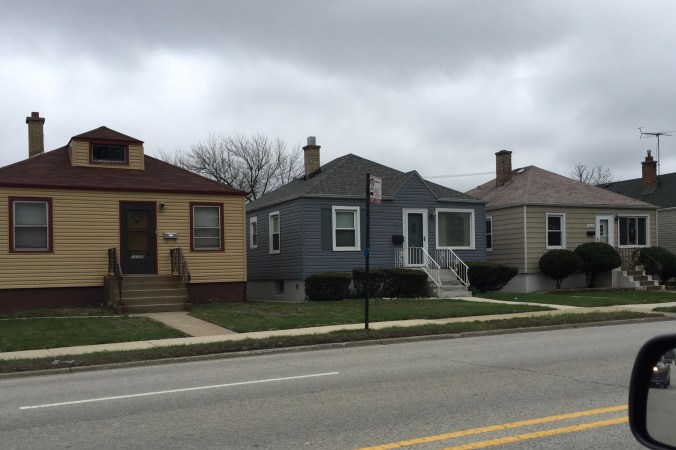Avenue O in Hegewisch - Pudgy's Pizza, Hegewisch - Chicago Pizza Hound