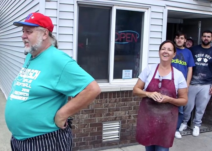 Pudgy's Pizza, Hegewisch - Chicago Pizza Hound