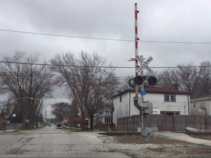 Railroad Tracks - Pudgy's Pizza, Hegewisch - Chicago Pizza Hound