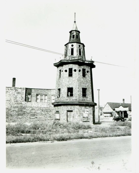 Hegewisch__Beacon_Tower