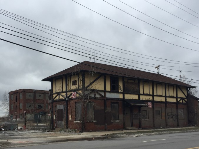 Pudgy's Pizza, Hegewisch - Chicago Pizza Hound