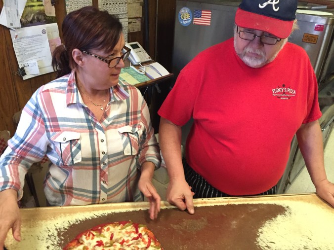 Bob's Mistake - Pudgy's Pizza, Hegewisch - Chicago Pizza Hound