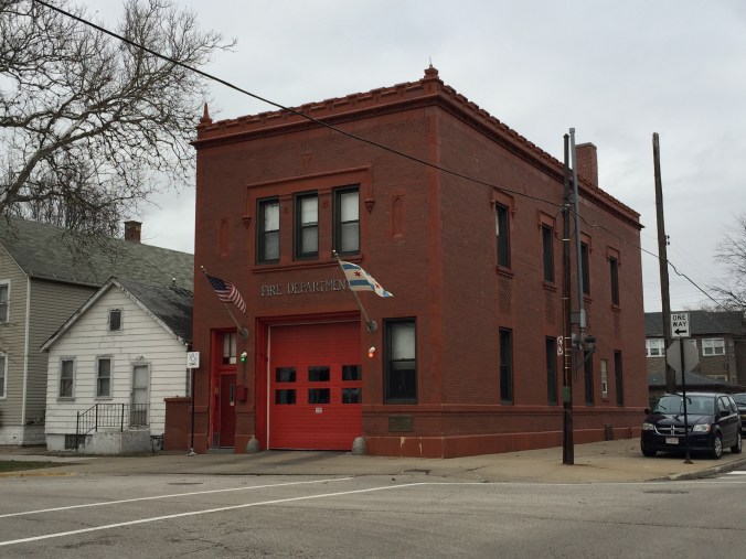Fire Station - Pudgy's Pizza, Hegewisch - Chicago Pizza Hound